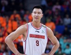 世俱杯-青岛队逆转江苏队，易建联高光表现